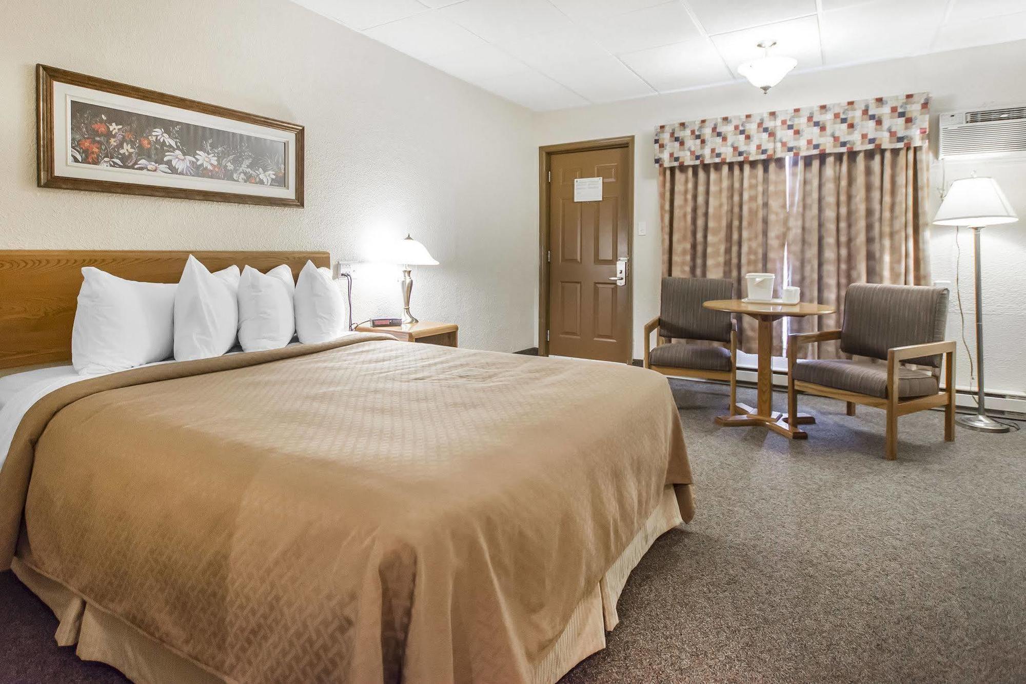 Rodeway Inn Grand-Sault Extérieur photo