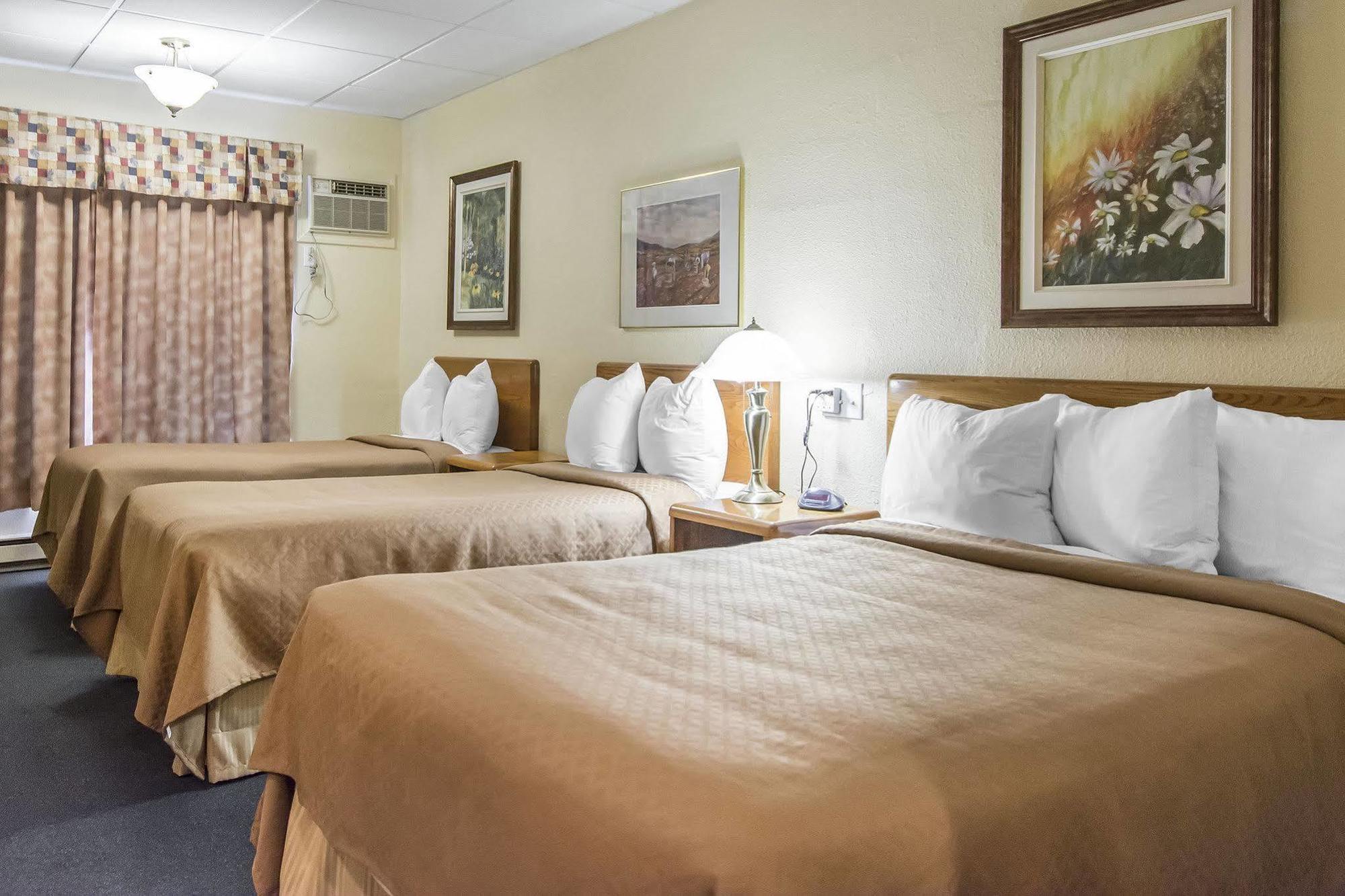 Rodeway Inn Grand-Sault Extérieur photo