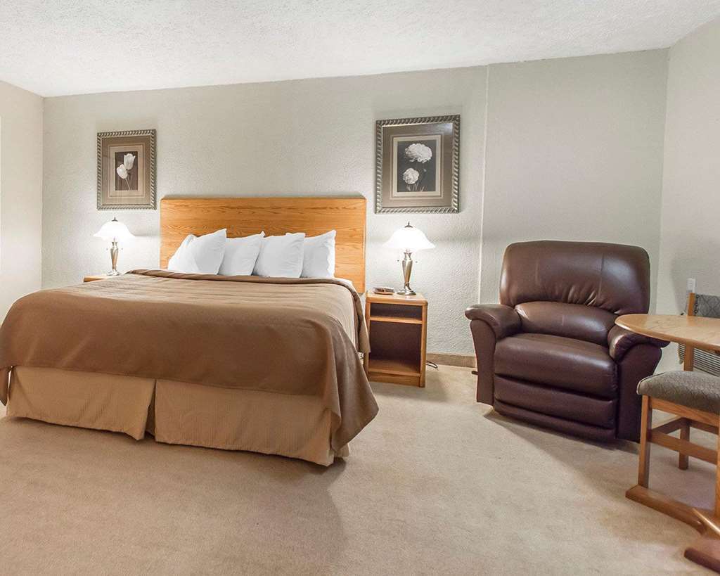 Rodeway Inn Grand-Sault Chambre photo