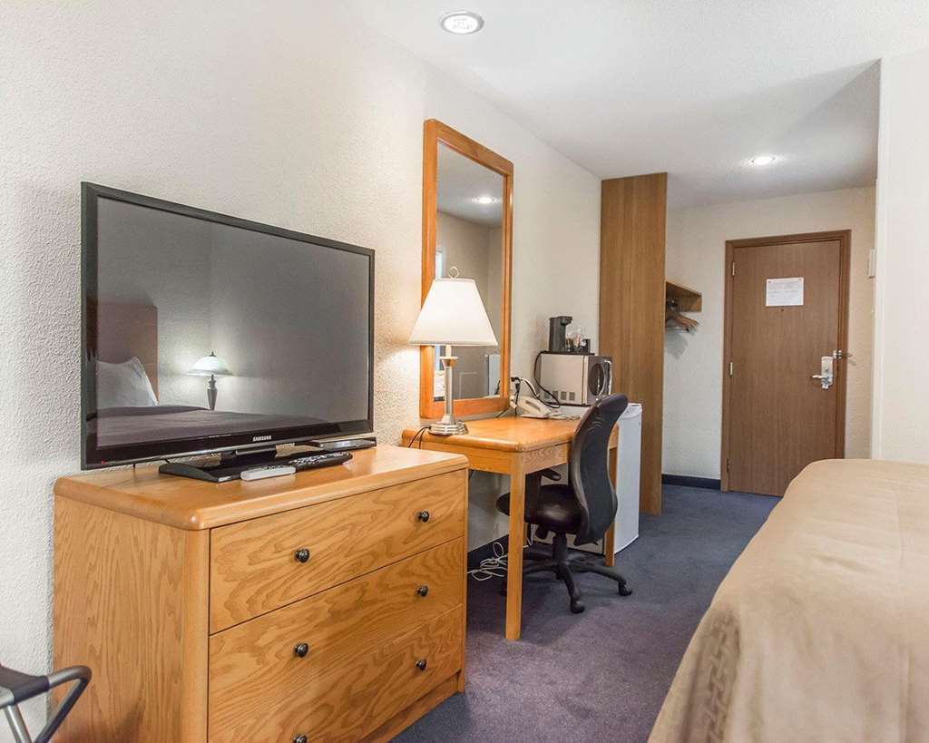 Rodeway Inn Grand-Sault Chambre photo